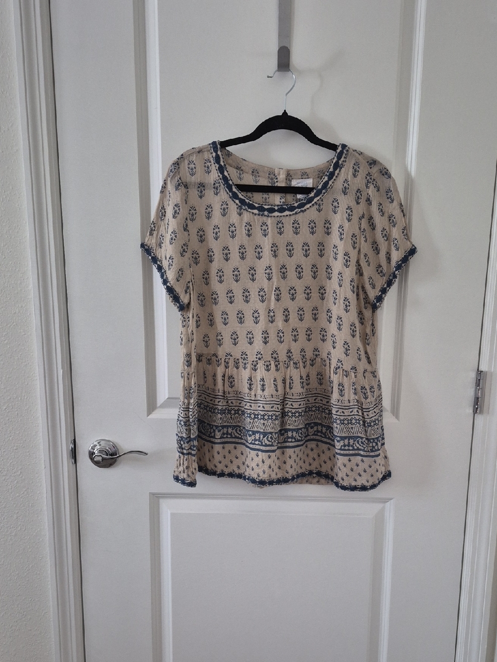 Sigrid Olsen Beige Tunic with Navy Floral Border